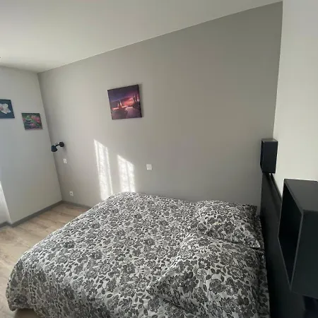 Appartement La Merveille De Rochebonne 1 *